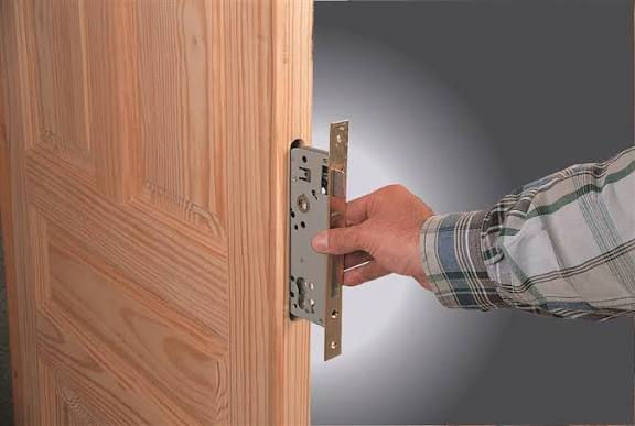 Мастер на час универсал ремонт замков imagine 2