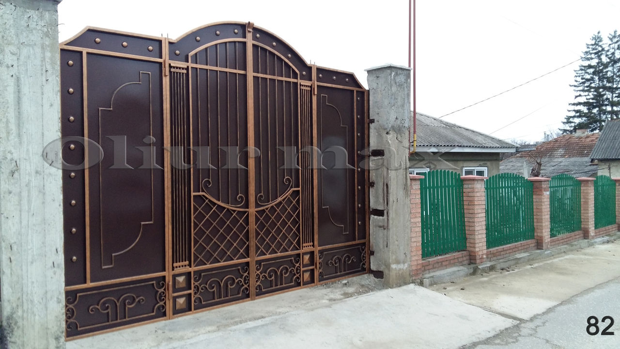 Balustrade, porți, copertine, garduri, gratii , uși metalice și alte confecții din fier forjat. imagine 11