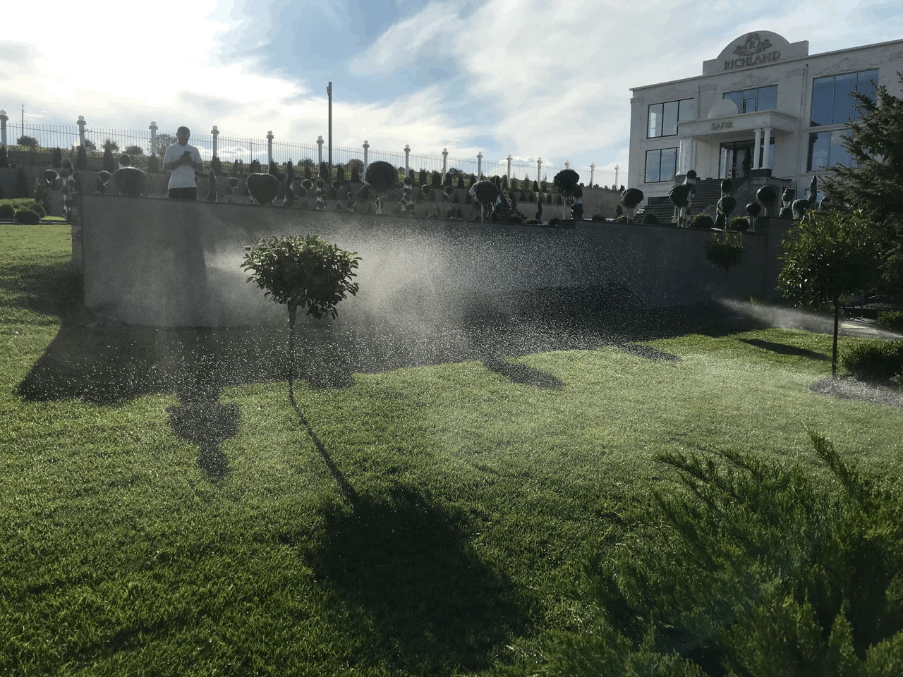 Установка автоматического полива. Instalam sisteme de irigare imagine 5