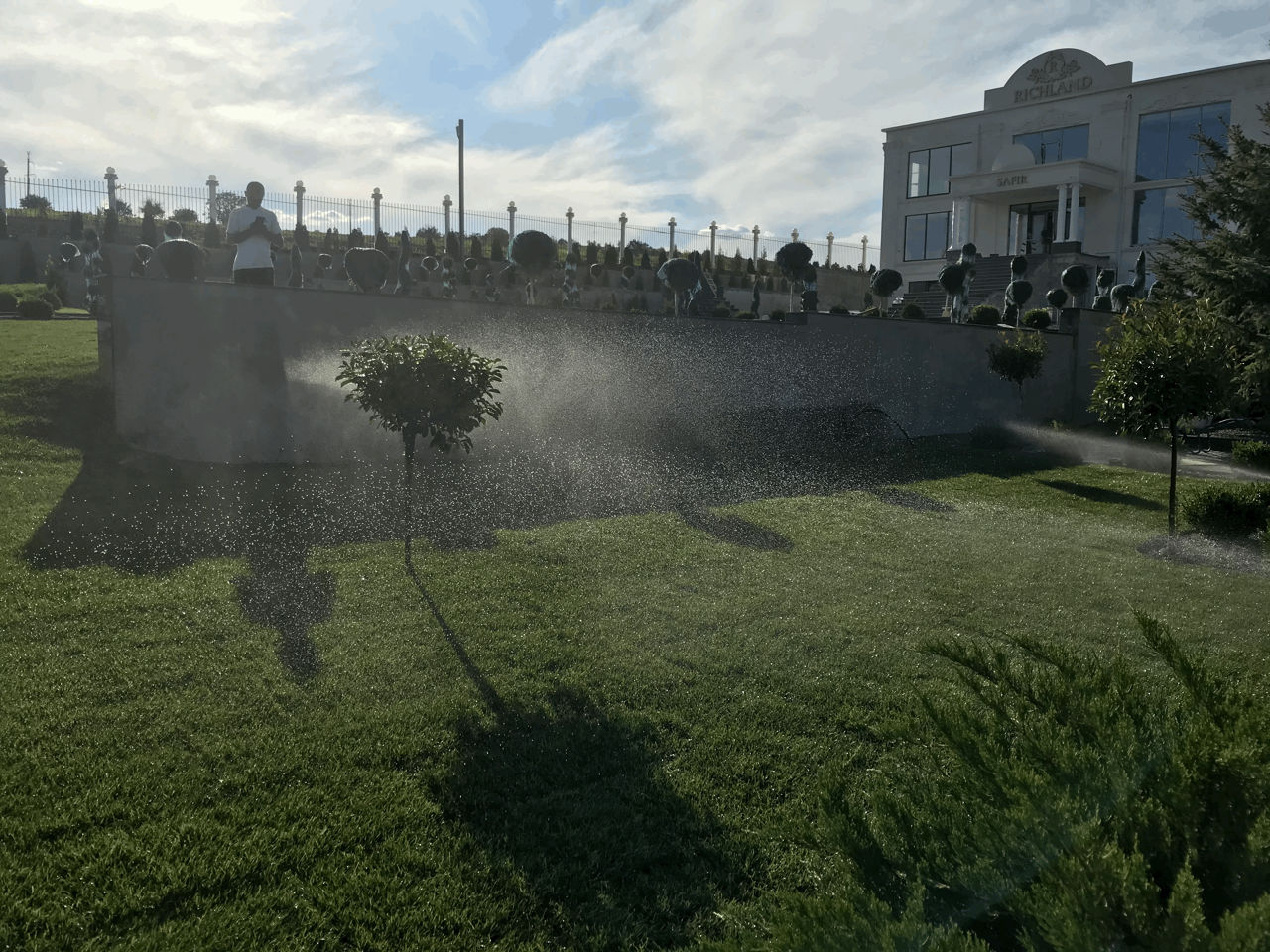 Установка автоматического полива. Instalam sisteme de irigare imagine 6