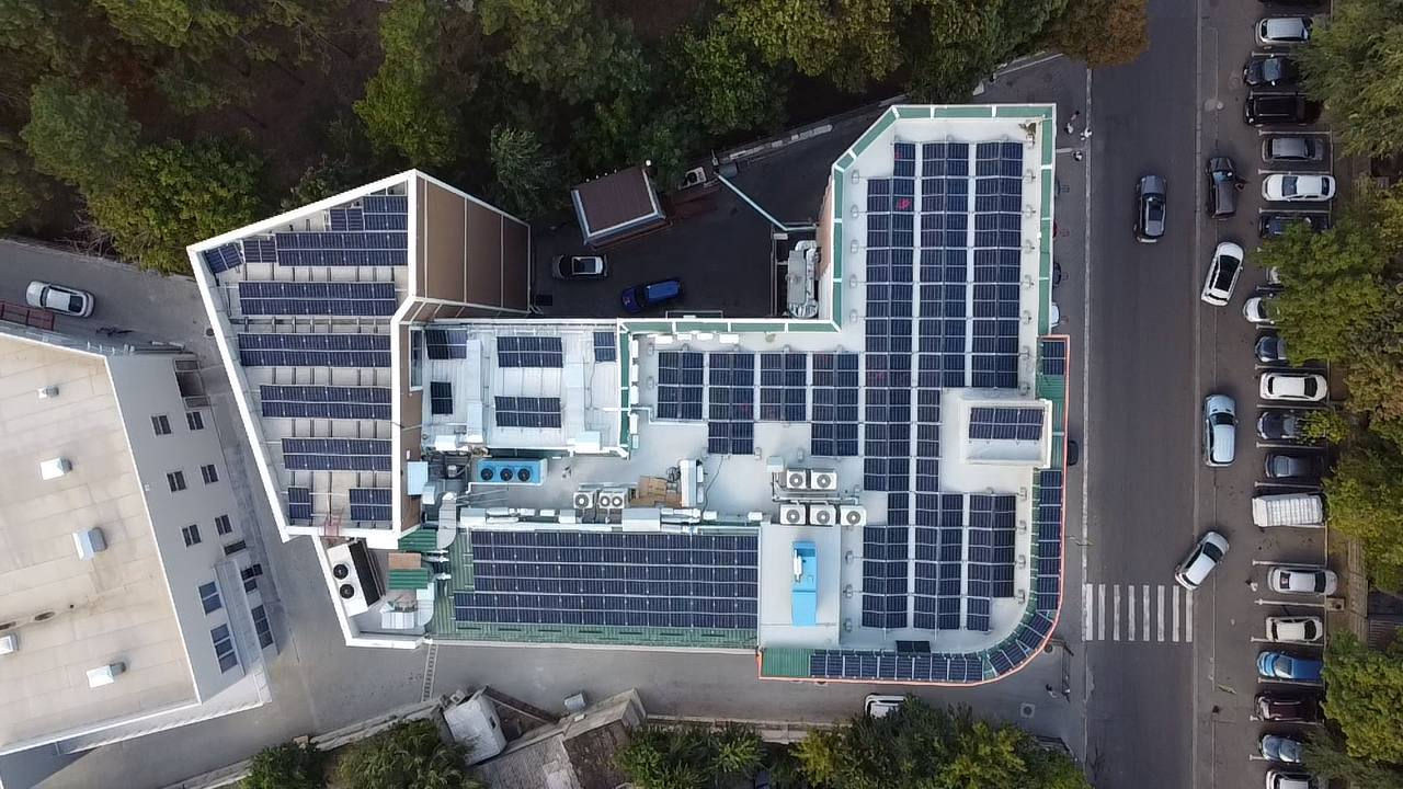 instalare panouri solare imagine 2