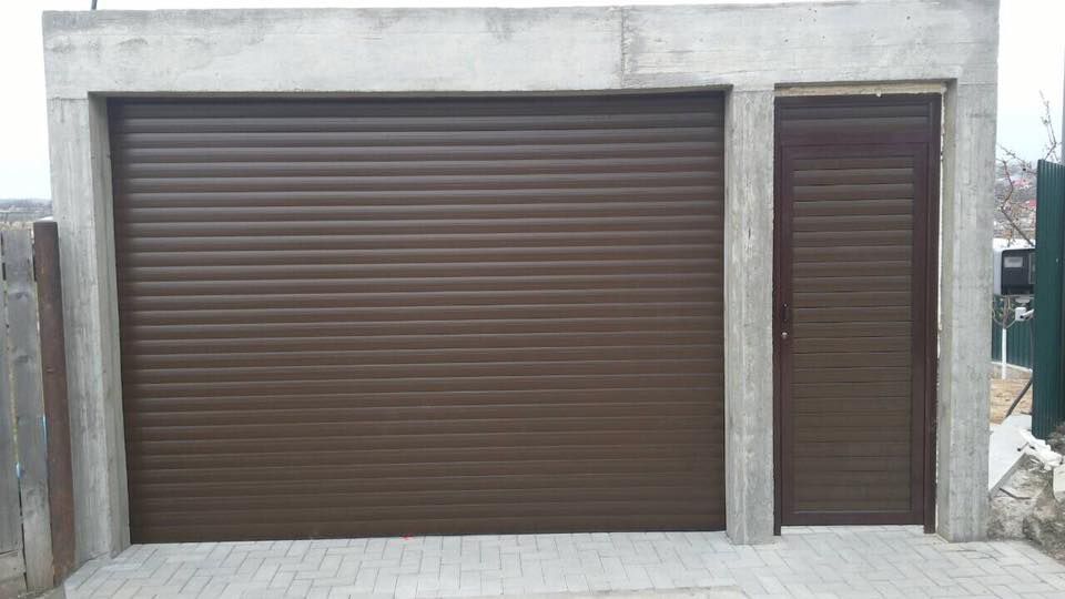 Porti pentru garaje, porti rulou si sectionale imagine 2