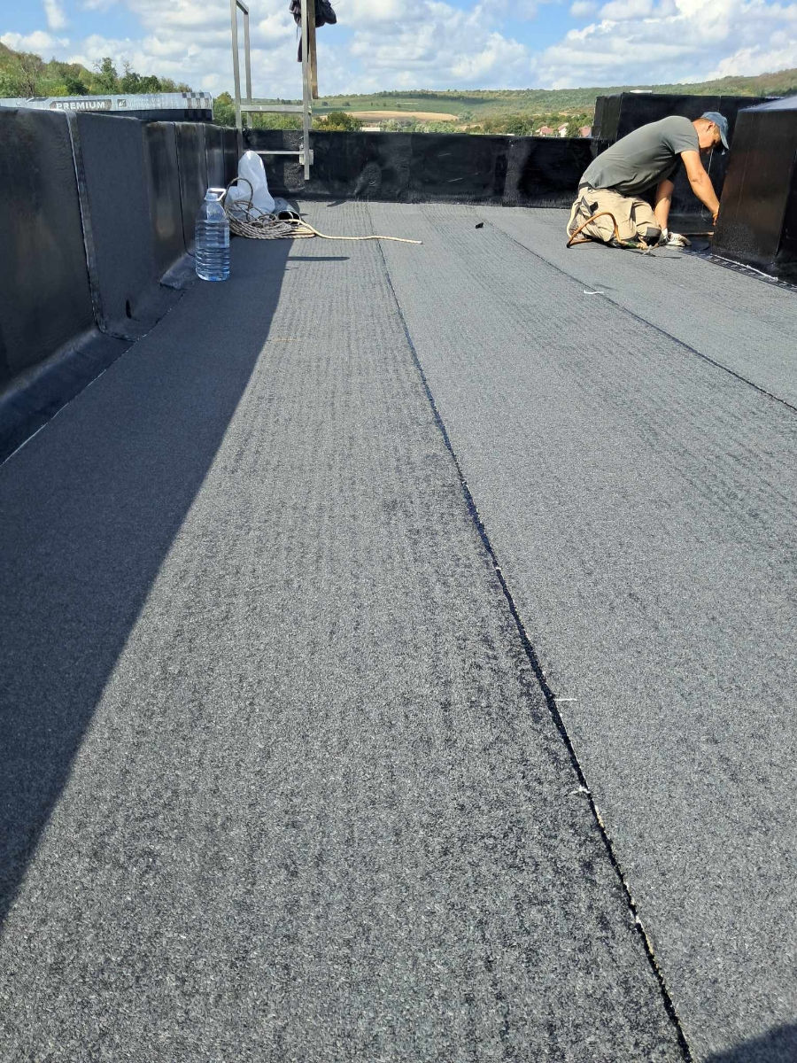 Reparație hidroizolare acoperișuri. ремонт крыш(мягкой кровли ) imagine 4