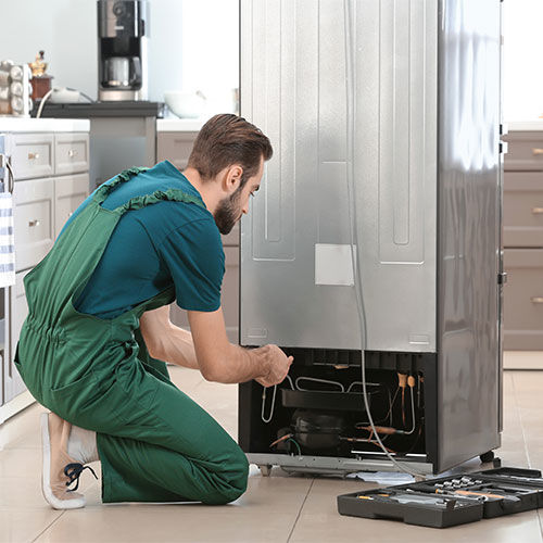 Reparații rapide frigidere și congelatoare – Fără zile libere imagine 2