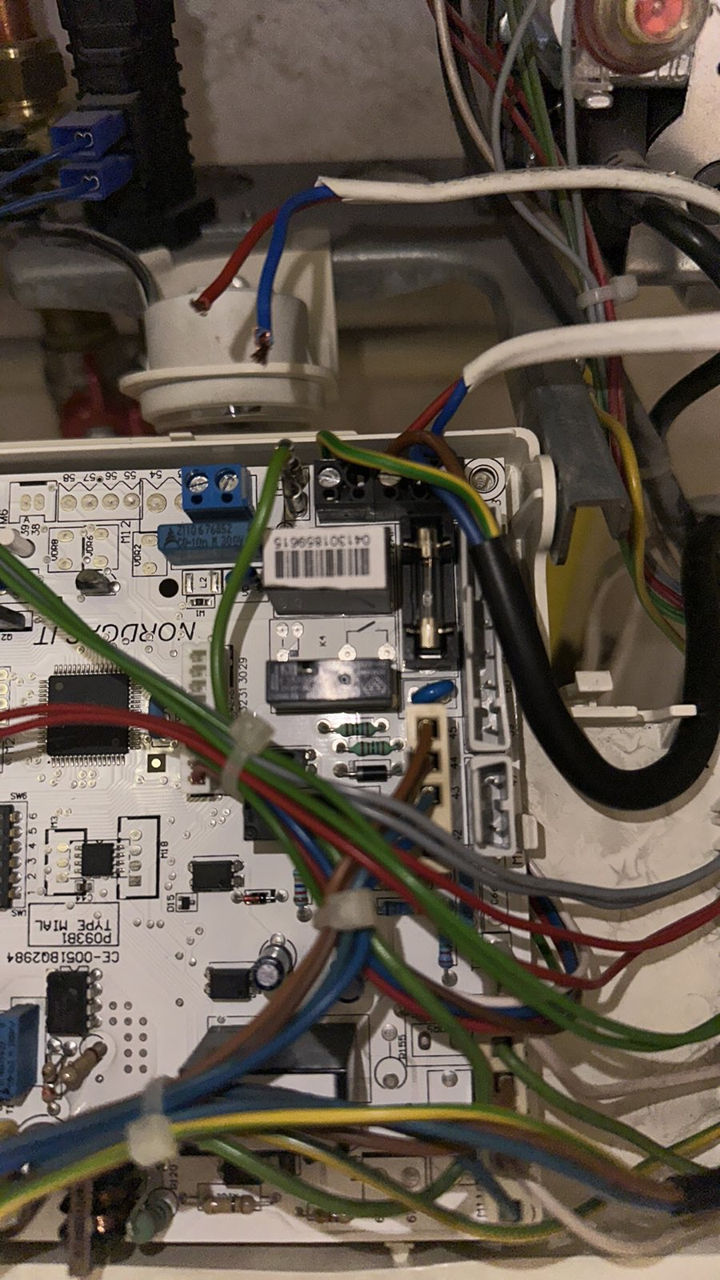 Servicii de deservire la domiciliu cazane pe gaz. imagine 3